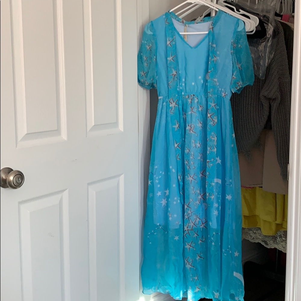 Short sleeve V-neck Blue Silk Dress NWT